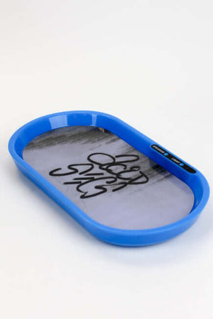 Ouvrir l&#39;image dans le diaporama, Acid Secs Bluetooth Speaker LED Rolling Tray
Acid Secs Productions Inc.
The Acid Secs Bluetooth Speaker LED RollingTray will sync with your device and play the music via Bluetooth while the LEDs blink to the beat of your tunes. Colour may vary slightly Included Acid Secs Bluetooth Speaker LED Rolling Tray Size: 35cm x 20cm x 3.7cm Rechargeable 3.7V 1050mAh Battery Type-C Charging Cable Tie-up Flannel Bag Packaging box Eligible for $15 Flat Rate Shipping
